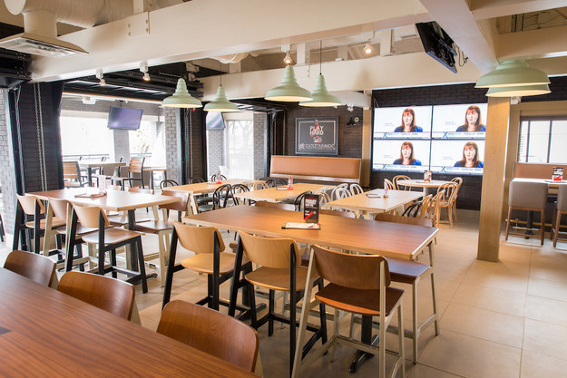 The restaurant chain is testing out the new decor and menu to keep up with younger guests who have different tastes than older patrons when it comes to choosing a place to work or socialize, said Fridays spokesperson Mary Ann Schoppman to BuzzFeed News.